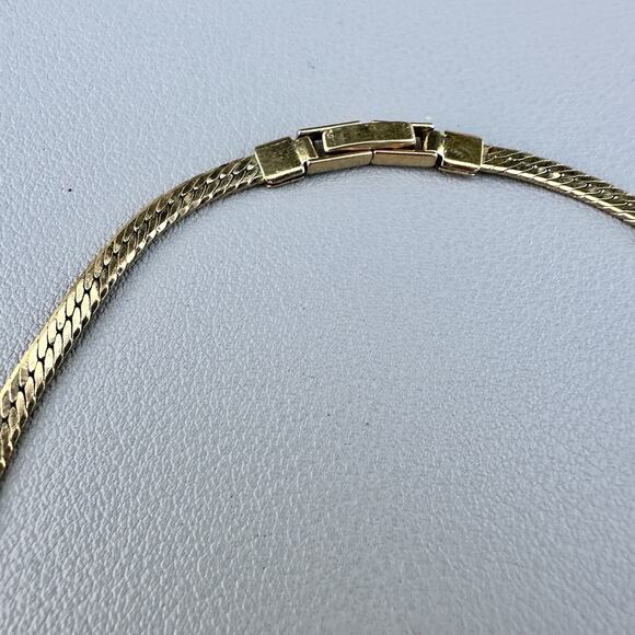 Crown Trifari Pink Lucite Floral Bib Necklace Molded Flowers Rare Choker Vintage - Picture 9 of 11